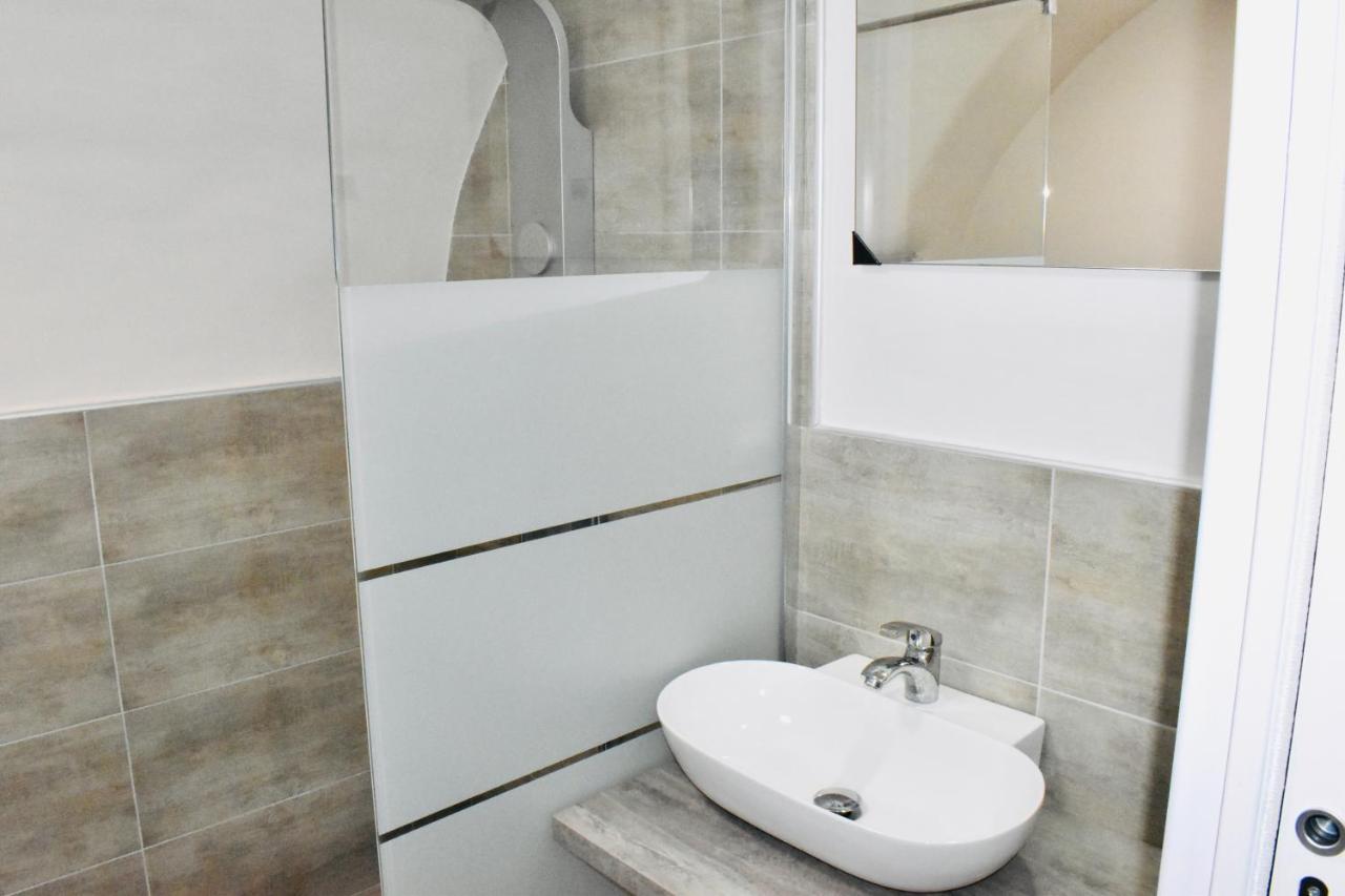 Miral One Apartment Bari Ngoại thất bức ảnh
