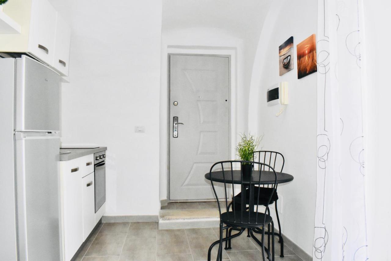 Miral One Apartment Bari Ngoại thất bức ảnh