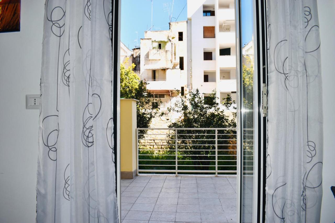 Miral One Apartment Bari Ngoại thất bức ảnh