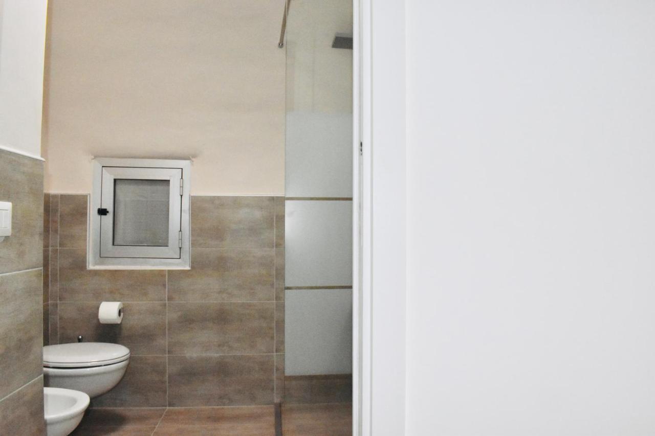 Miral One Apartment Bari Ngoại thất bức ảnh
